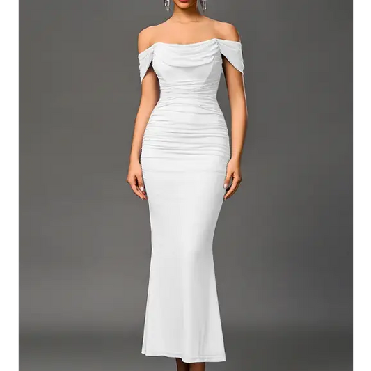 Robe Scarlet Étreinte